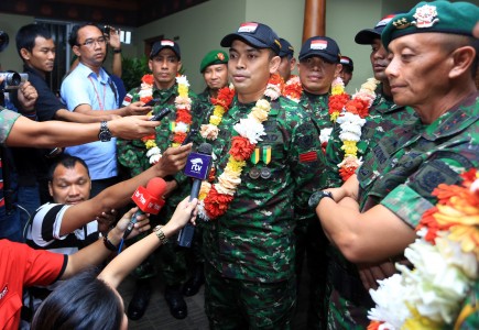 Gondol 30 Medali Emas, TNI Juara Umum Lomba Tembak di Australia