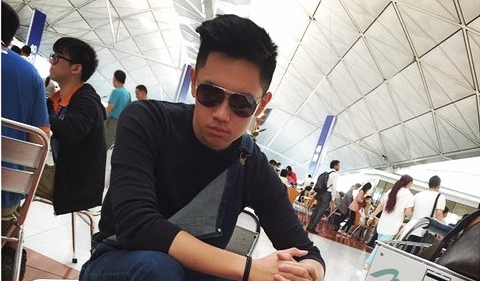 Aksesoris Wajib ala Brandon Salim