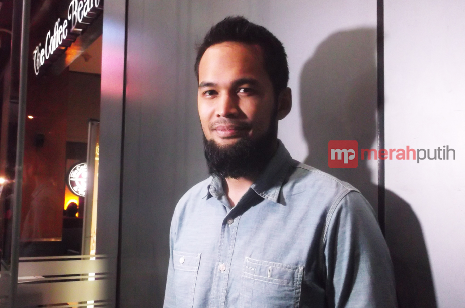 Larang Baca Al Fatihah, Netizen Ramai Cecar Teuku Wisnu