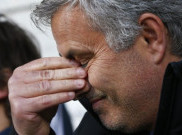 Mourinho Terancam Absen Lima Pertandingan