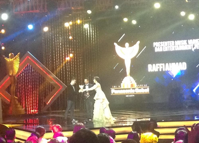 Ajang Bergengsi Panasonic Gobel Award Buat Artis Injak-Injak Duit Jutaan Rupiah