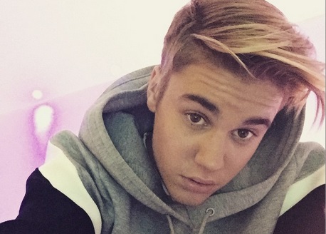 Justin Bieber Gay?