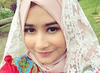 Single Religi Prilly Latuconsina Telah Mengudara