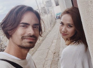 Ciuman Super Romantis BCL dan Ashraf Sinclair