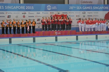 Tim Renang Indonesia Raih Mendali Pertama di SEA Games 2015