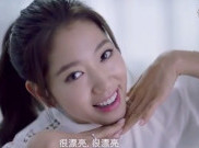 Video Menggemaskan Park Shin Hye Saat Belajar Bahasa Mandarin