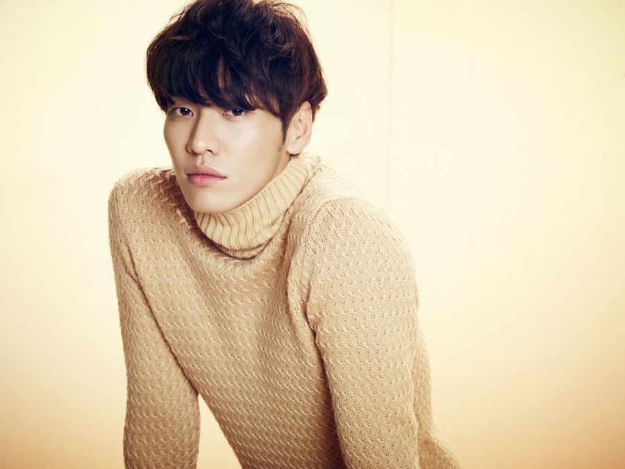 Kim Young Kwang Pemeran Seo Bum Jo di Drama Pinocchio