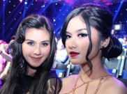 Kegiatan Unik Ochi Rosdiana dan Syahnaz Sadiqah Saat Menunggu Azan Magrib