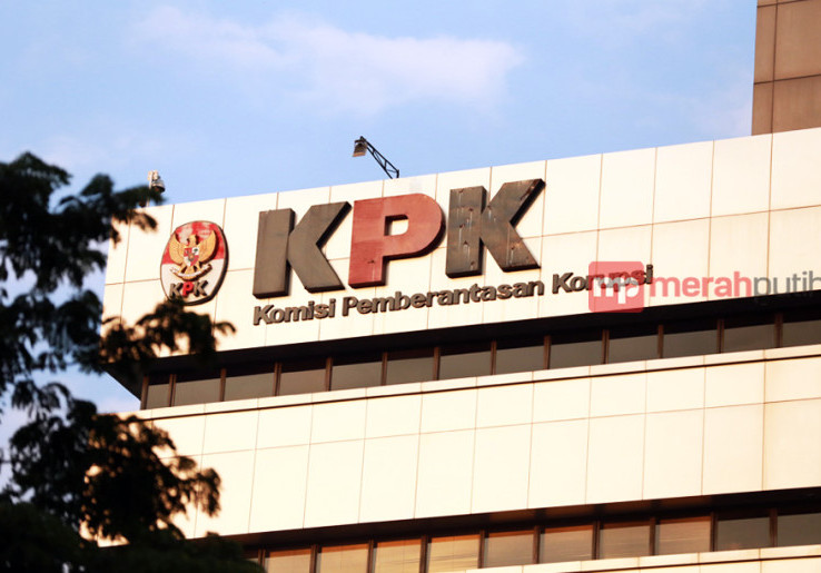 Ekonom UI Tuding KPK Dalang Dibalik Rendahnya Serapan Anggaran di Daerah