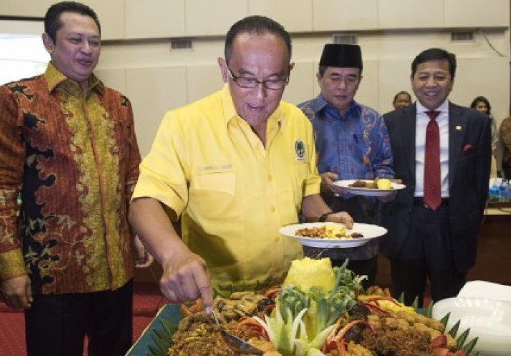 Kubu Ical Bantah Kerahkan Preman Serang DPP Golkar 