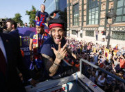 Dani Alves Ingin Berseragam AC Milan