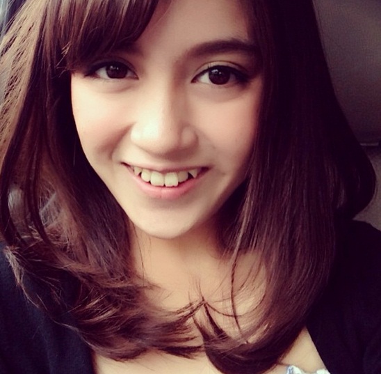 Video Kocak Nabilah JKT48 Jalani Pacaran LDR