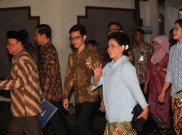 Tampil Beda, Gibran Tambah Ganteng Saat Lamaran