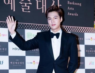 Lee Min Ho Akan Bintangi Film 'Bounty Hunters'