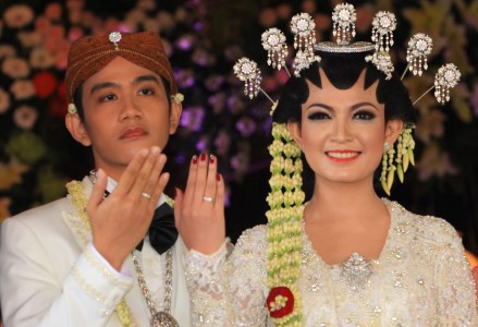 Gibran-Selvi Gunakan Pernak-Pernik Produksi Lokal di Hari Pernikahannya