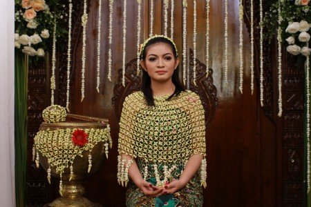 Rangkaian Prosesi Adat Jawa di Pernikahan Gibran Selvi