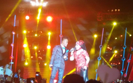 Duet Danang Banyuwangi dan Elvy Sukaesih Banjir Pujian