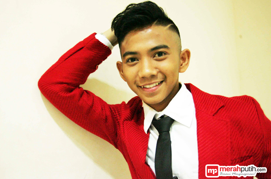 Dapat Kado Boneka Kembar, Rizki Bilang Fansnya Kreatif