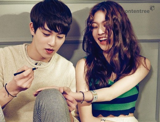 Jonghyun CNBLUE Pamer Kemesraan, Minhyuk dan Jungshin Cemburu