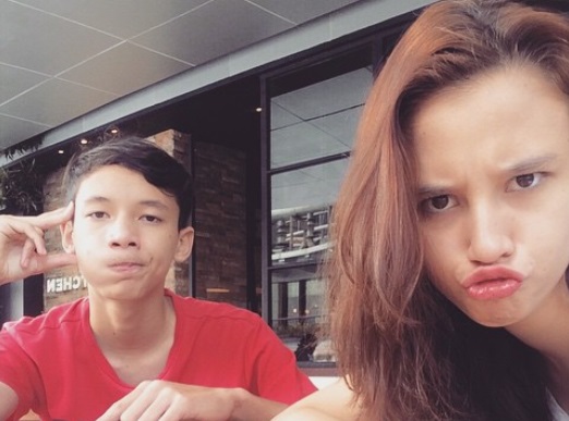 Dubsmash Kocak Dahlia Poland dan Sang Adik