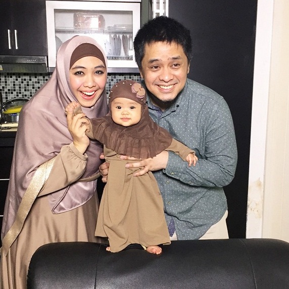 Video 2 Anak Oki Setiana Dewi Bikin Netizen Khawatir, Loh Kenapa?