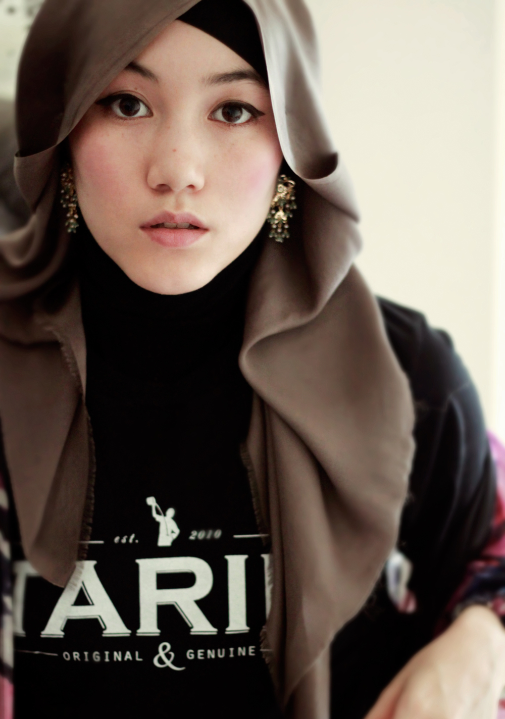Hijab Kasual ala Hana Tajima