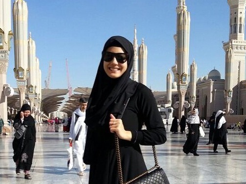 Pevita Pearce Rindu Tanah Suci Mekah