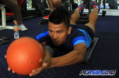 Begini Aktivitas Striker Persib di Bulan Ramadan