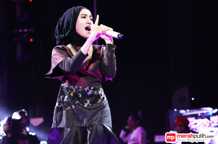 Bawakan Lagu Beyonce, Riska Wulandari Kok Mirip Tanjidor