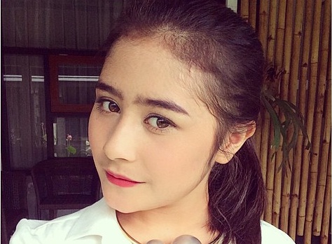 Dubsmash Imut ala Prilly Latuconsina