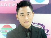 Aksi Irwan Sumenep Bermain Keyboard 