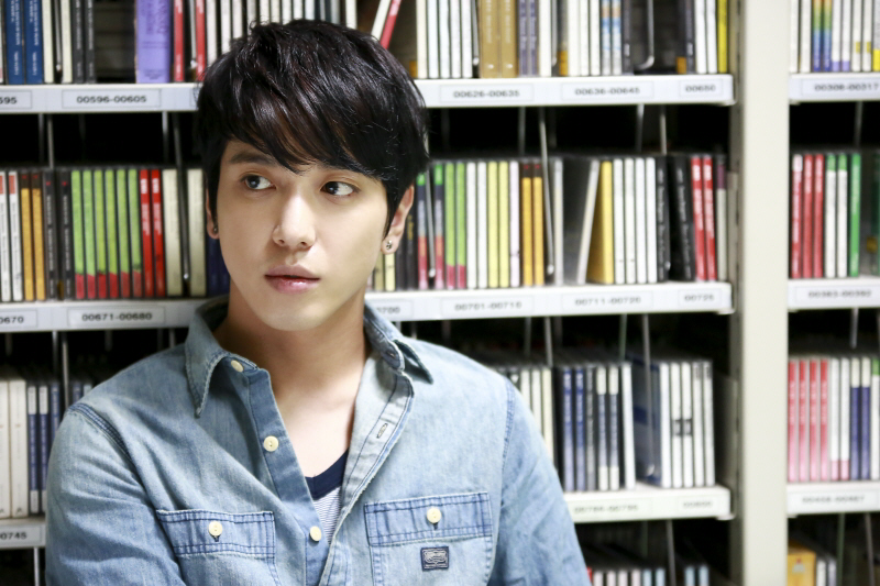 Happy Birthday Jung Yong Hwa CNBLUE