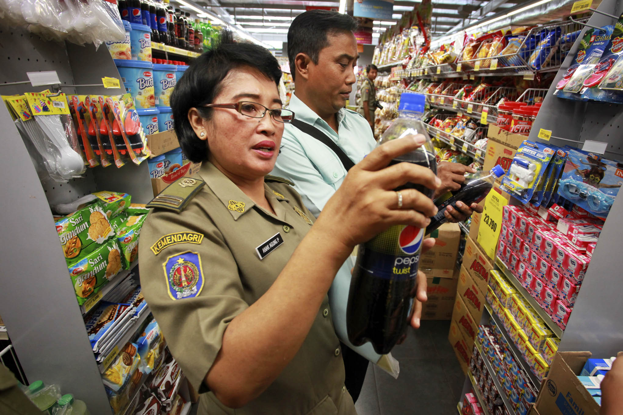Sidak Makanan Selama Ramadan di Penjuru Kota