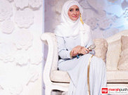  Inneke Koesherawati Waswas Kosmetik Campur Zat Babi