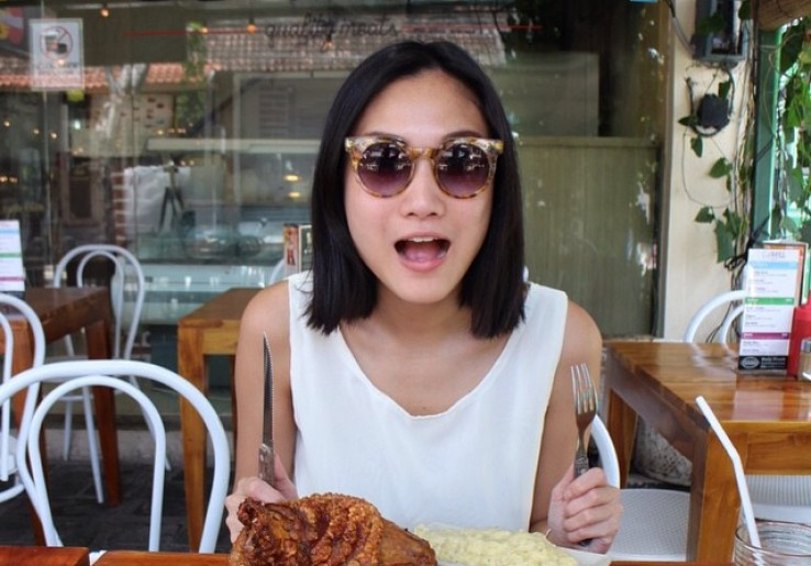 Ayu Gani Model Cantik Penggila Makanan