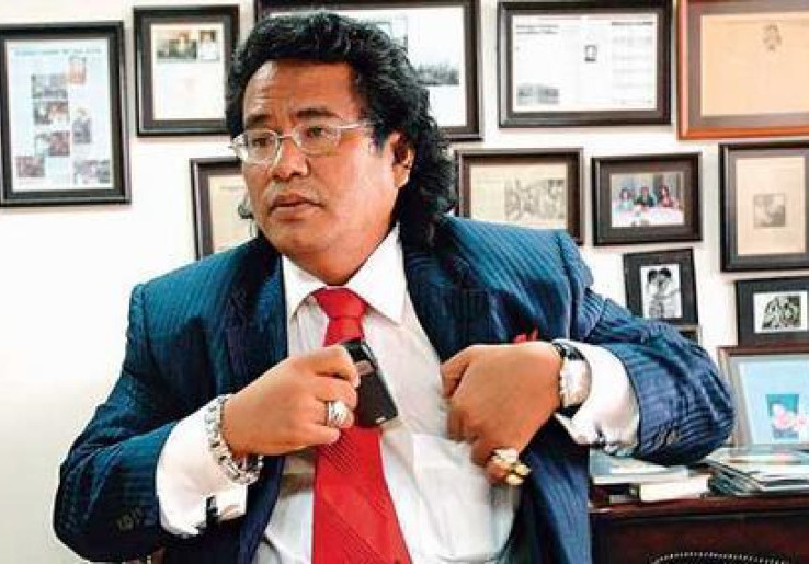 Hotman Paris Hutapea Seharusnya Menang Taruhan Rolex dengan Hotma Sitompoel