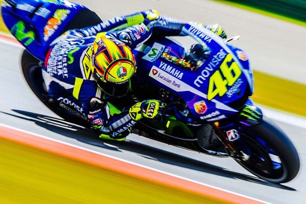 Menang di Assen, Valentino Rossi Harus Waspada