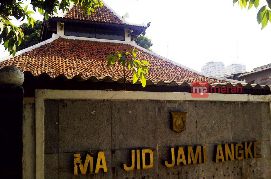Masjid Jami Angke Dibangun Keturunan Etnis Tionghoa
