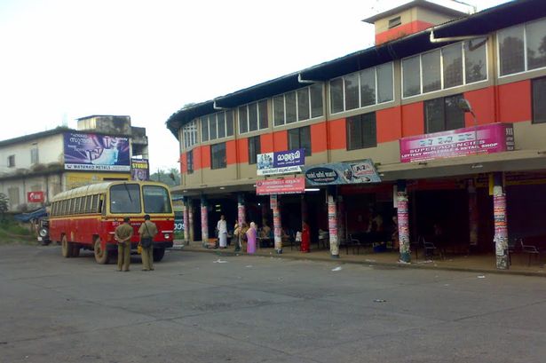 Lalai, Video Porno Ditayangkan di Monitor Iklan Halte Bus