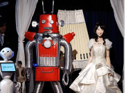 Jepang Gelar Pernikahan Robot Pertama di Dunia