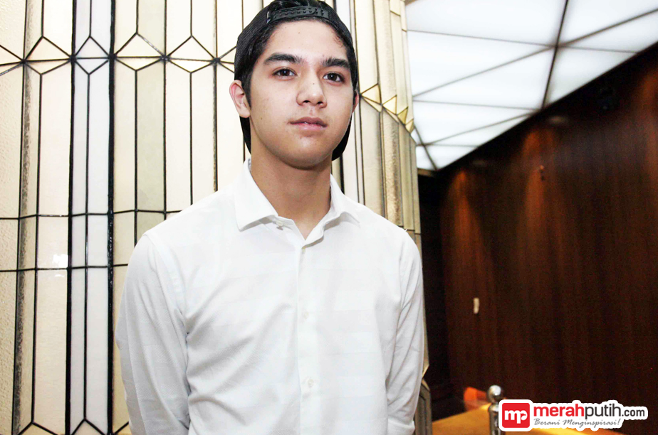 Al Ghazali Nggak Suka Buka Puasa di Luar Rumah