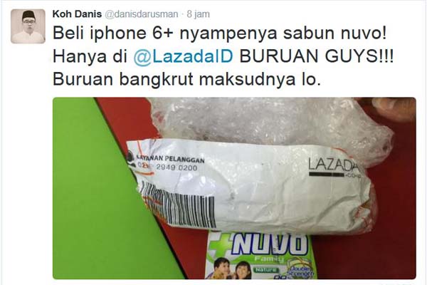Danis Darusman, Beli iPhone dapat Sabun