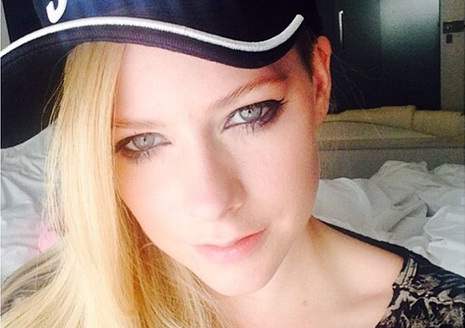 Avril Lavigne Ingin Rambah Dunia Film