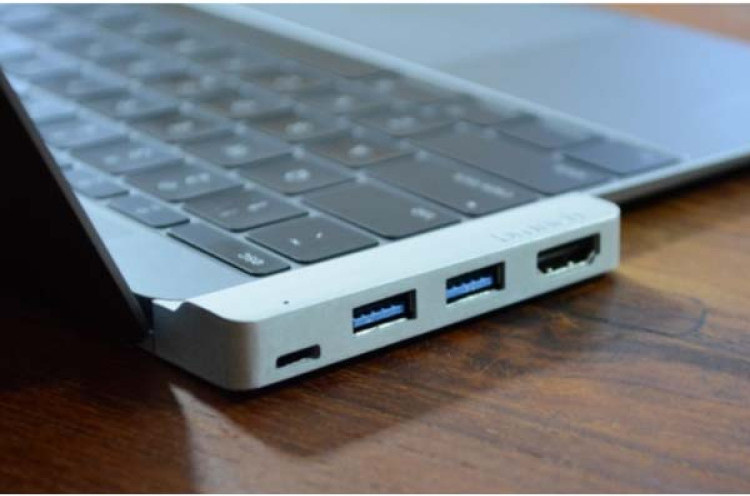 USP, Hub Tambahan untuk MacBook 12 Inci