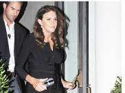 Caitlyn Jenner Jadi Rebutan Para Desainer Ternama