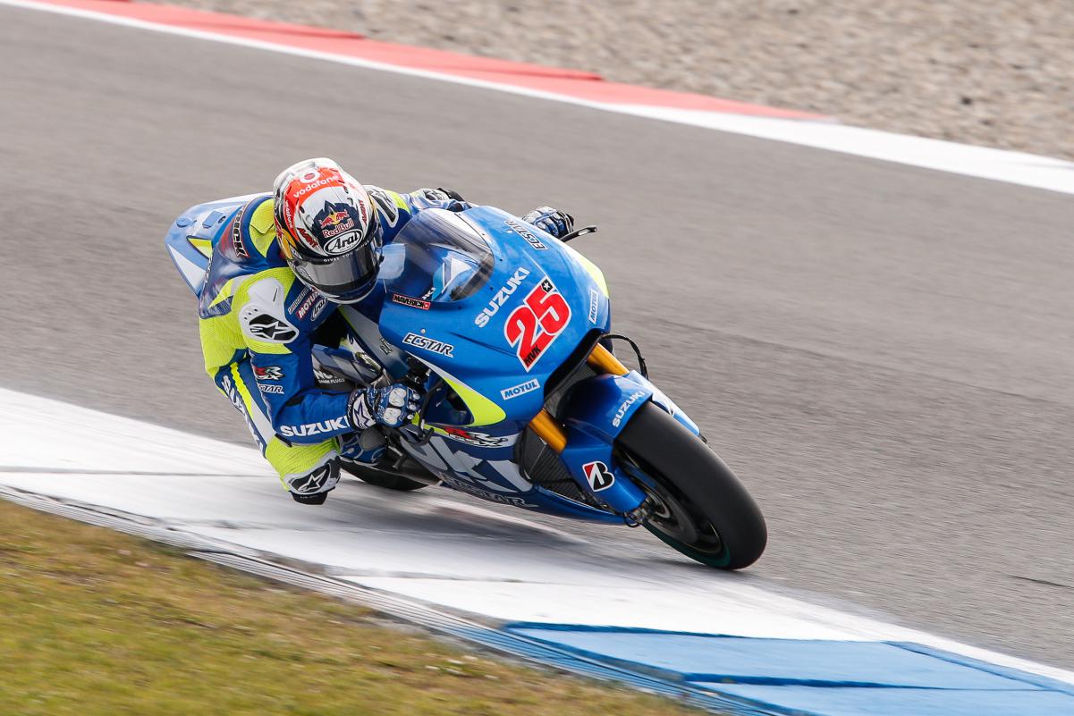 Suzuki Bakal Beri Ancaman di MotoGP 2016