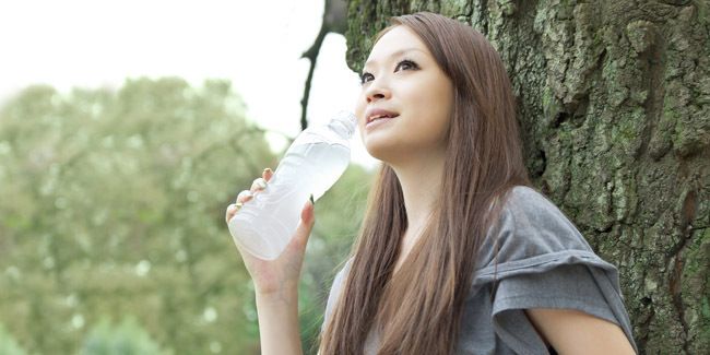 Cara Mencegah Dehidrasi saat Puasa