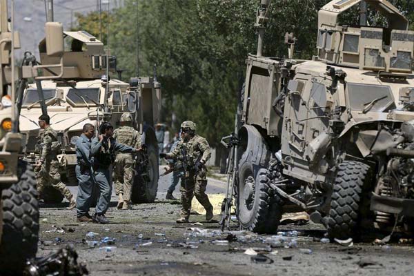 Bom Bunuh Diri Guncang Ibu Kota Afganistan