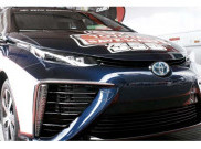 Toyota Akan Luncurkan 100 Stasiun Pengisian Hidrogen