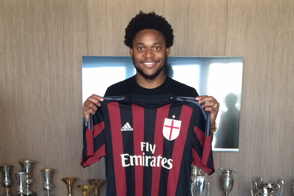 AC Milan Resmi Gaet Luiz Adriano